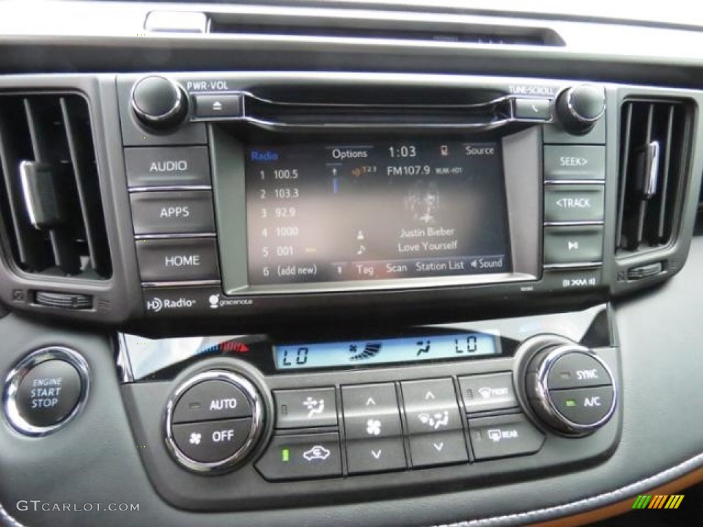 2018 Toyota RAV4 SE Controls Photo #127275309