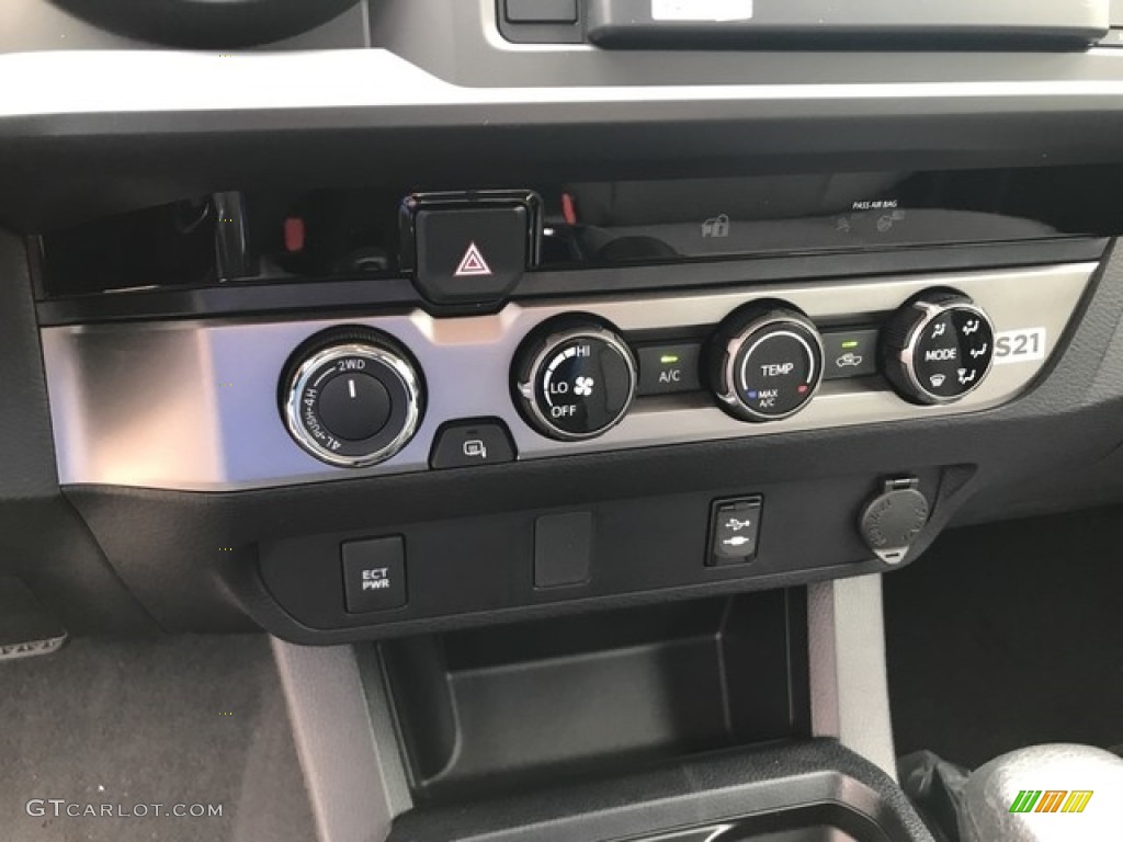 2018 Toyota Tacoma SR Access Cab 4x4 Controls Photo #127284619