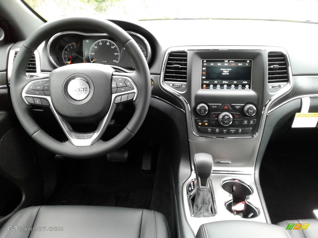 2018 Grand Cherokee Limited - Diamond Black Crystal Pearl / Black photo #28