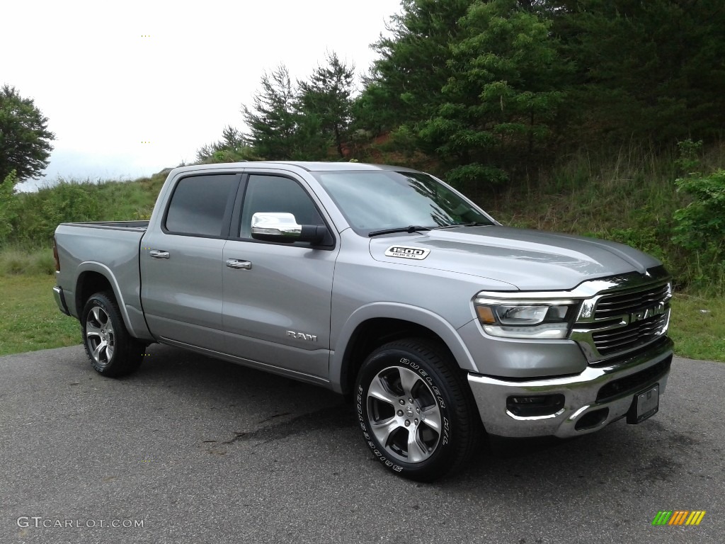 2019 1500 Laramie Crew Cab 4x4 - Billett Silver Metallic / Black photo #4