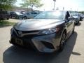 2018 Predawn Gray Mica Toyota Camry SE  photo #1