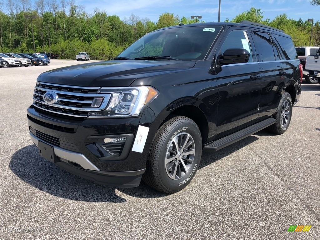 Shadow Black 2018 Ford Expedition XLT 4x4 Exterior Photo #127298465