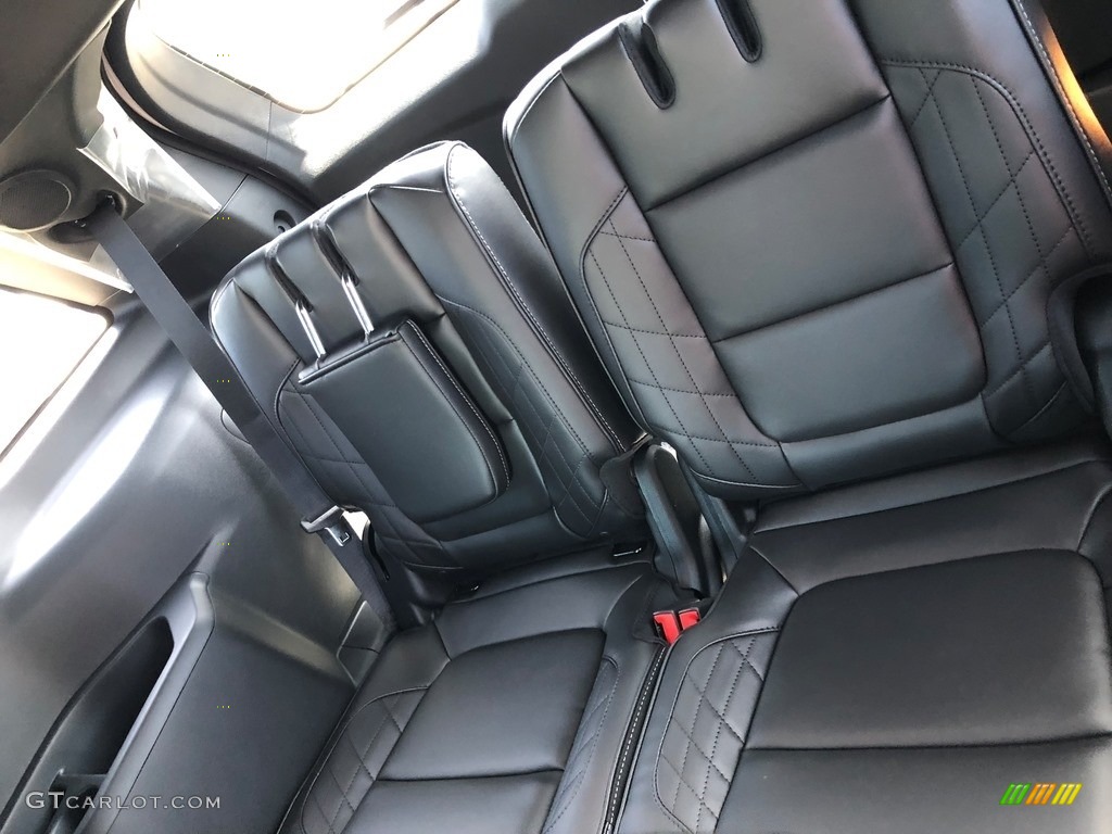 2018 Explorer Platinum 4WD - White Platinum / Ebony Black photo #8
