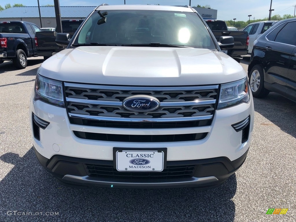 2018 Explorer XLT 4WD - White Platinum / Ebony Black photo #2