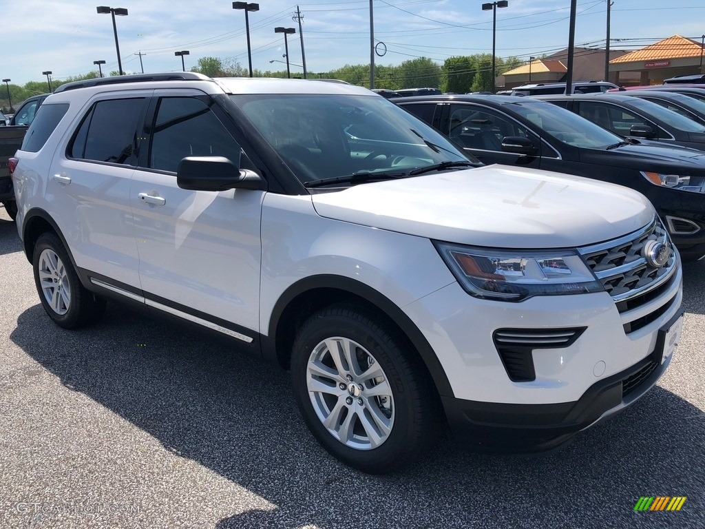 2018 Explorer XLT 4WD - White Platinum / Ebony Black photo #3