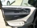 2015 Brilliant Black Crystal Pearl Chrysler Town & Country Touring-L  photo #16