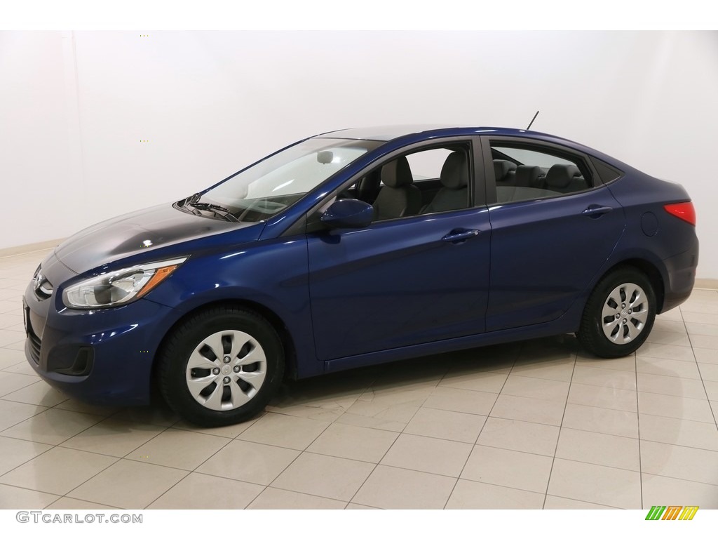 2016 Accent SE Sedan - Pacific Blue / Gray photo #3