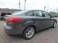 Magnetic - Focus SE Sedan Photo No. 3