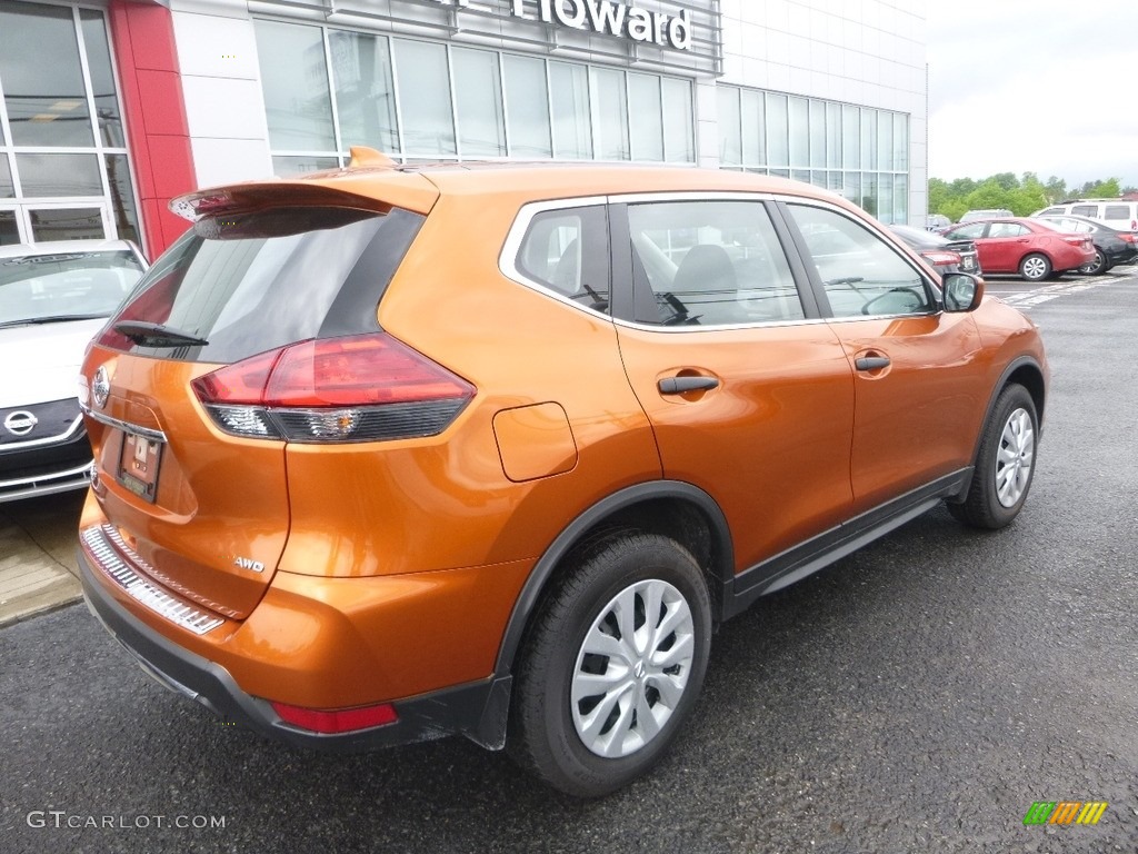 2017 Rogue S AWD - Monarch Orange / Charcoal photo #4