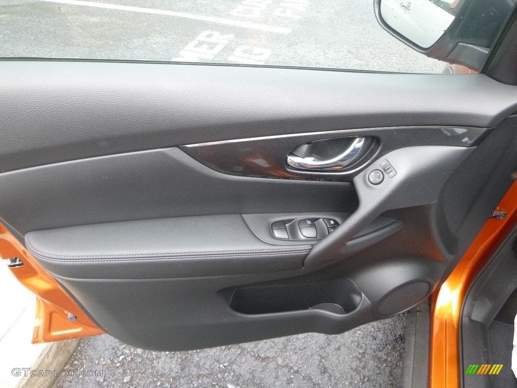 2017 Rogue S AWD - Monarch Orange / Charcoal photo #14