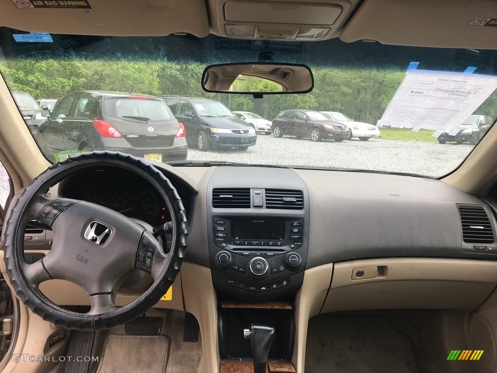 2005 Accord EX-L Sedan - Desert Mist Metallic / Ivory photo #16