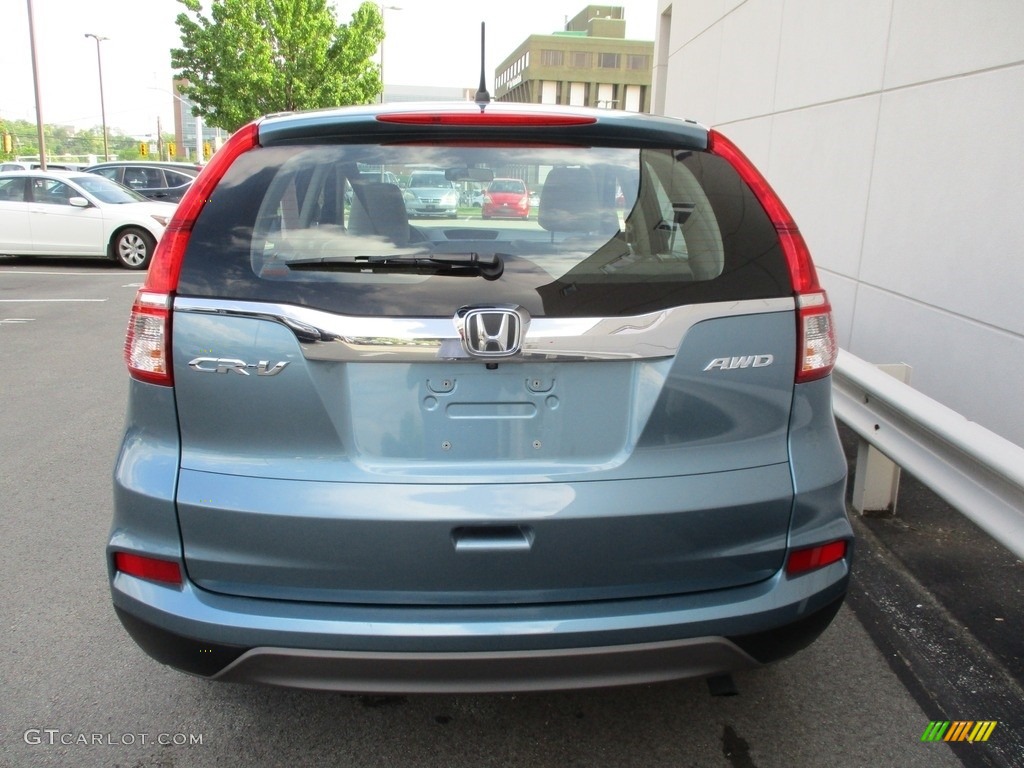 2015 CR-V LX AWD - Mountain Air Metallic / Beige photo #4