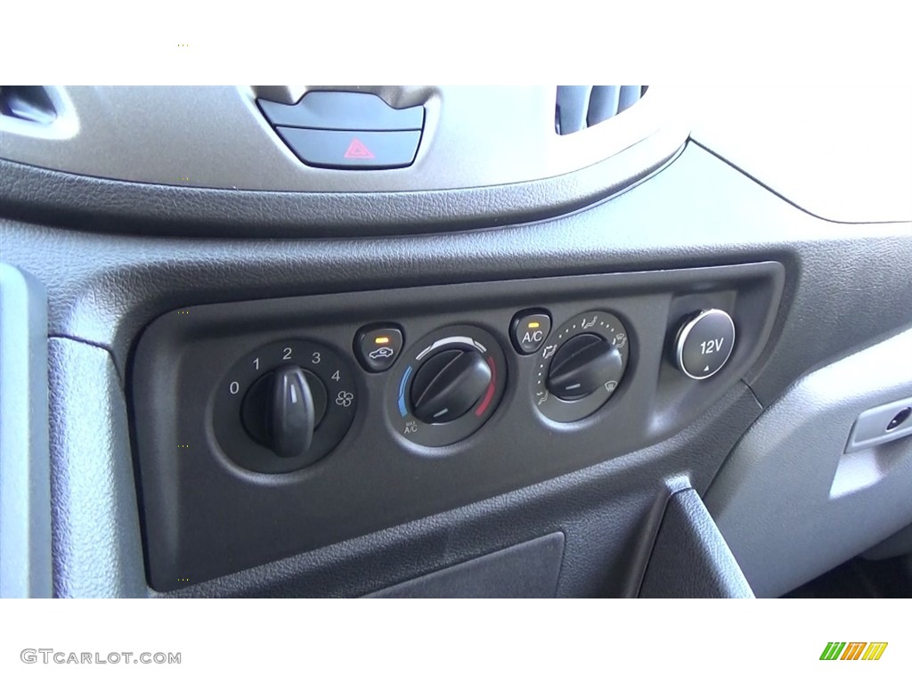 2018 Ford Transit Passenger Wagon XL 150 LR Regular Controls Photo #127323126