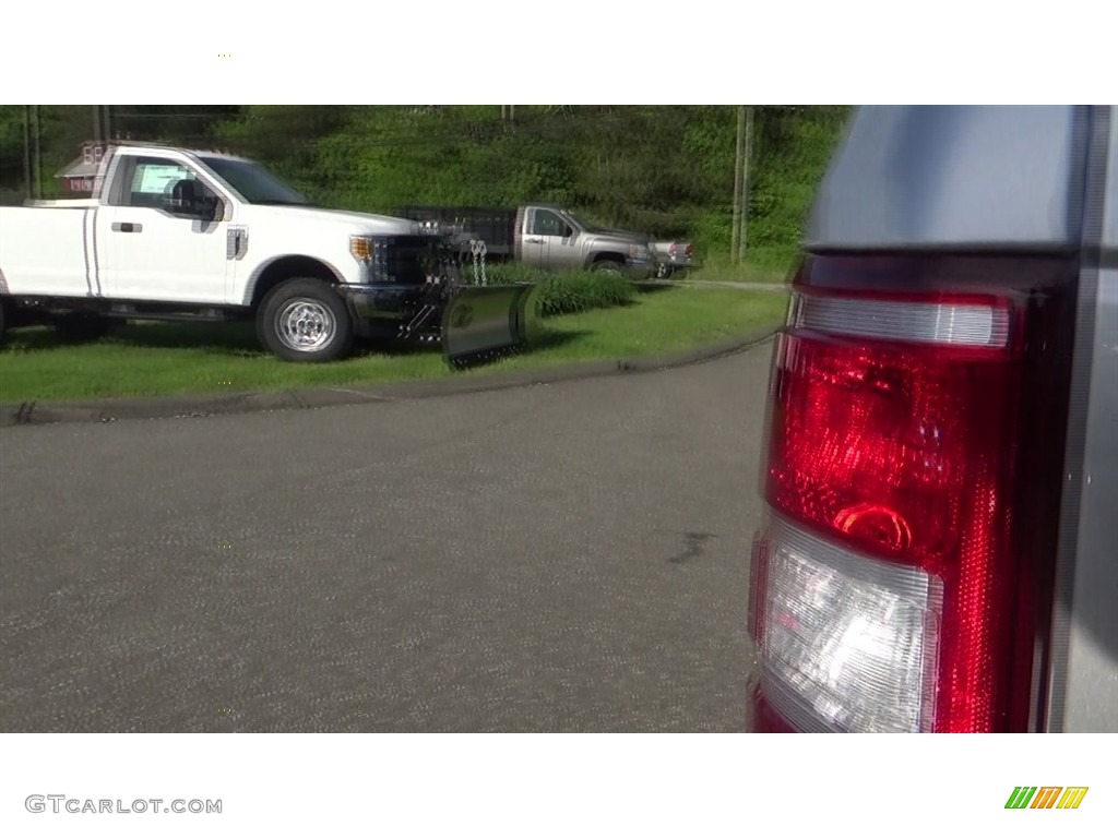 2018 F150 XLT SuperCrew 4x4 - Ingot Silver / Earth Gray photo #33