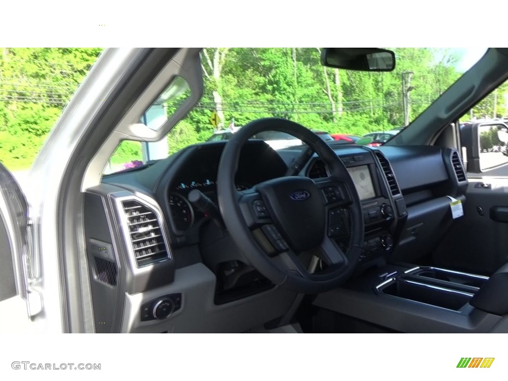 2018 F150 XLT SuperCrew 4x4 - Ingot Silver / Earth Gray photo #36