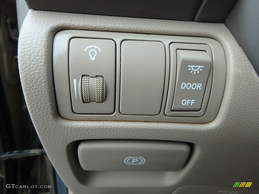 2008 Sedona LX - Sunset Gold Metallic / Beige photo #25