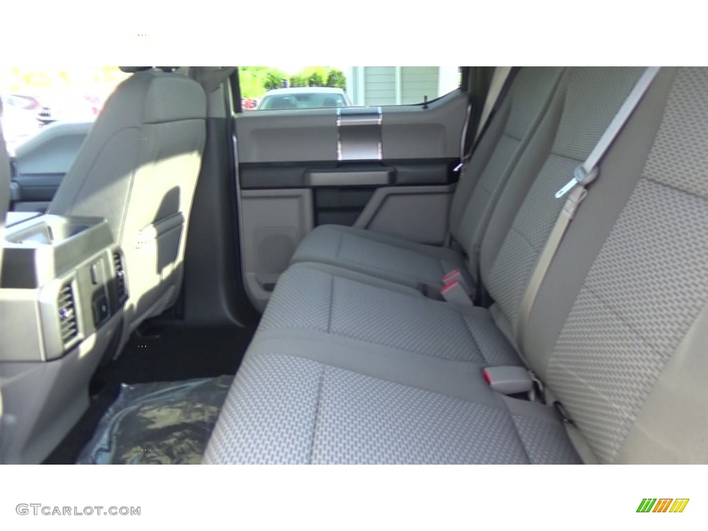 2018 F150 XLT SuperCrew 4x4 - Ingot Silver / Earth Gray photo #56