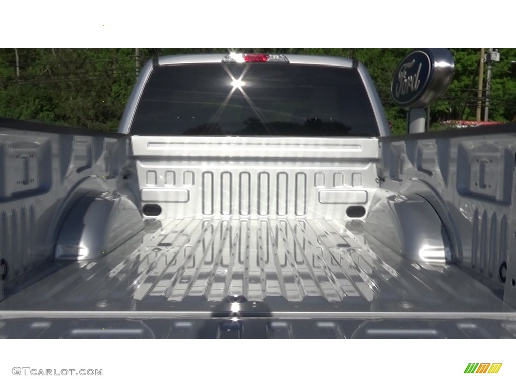 2018 F150 XLT SuperCrew 4x4 - Ingot Silver / Earth Gray photo #70