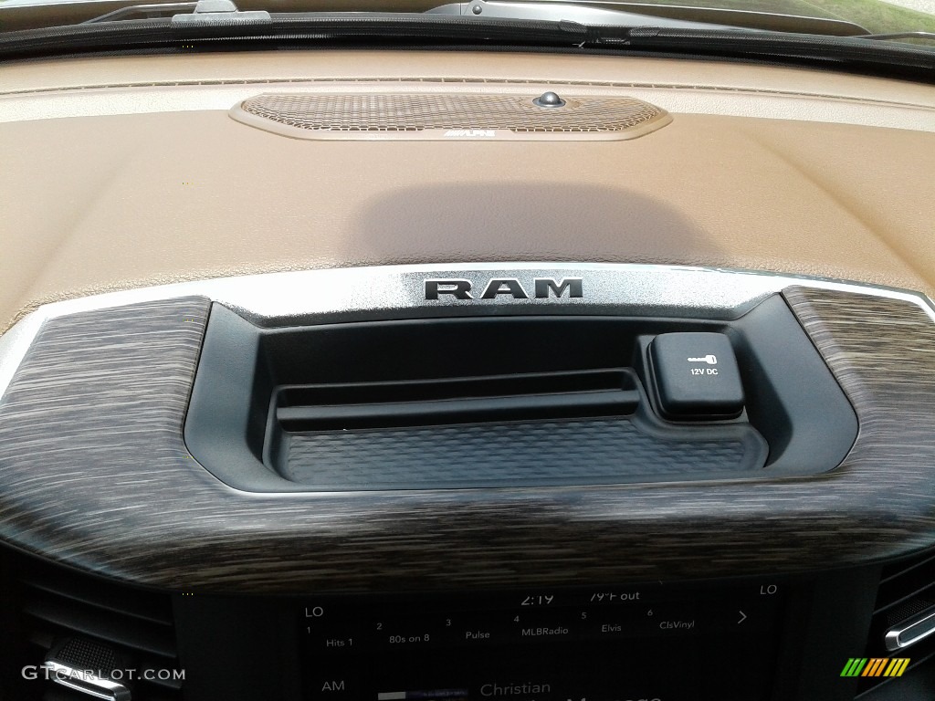 2019 1500 Laramie Crew Cab 4x4 - Granite Crystal Metallic / Mountain Brown/Light Frost Beige photo #35