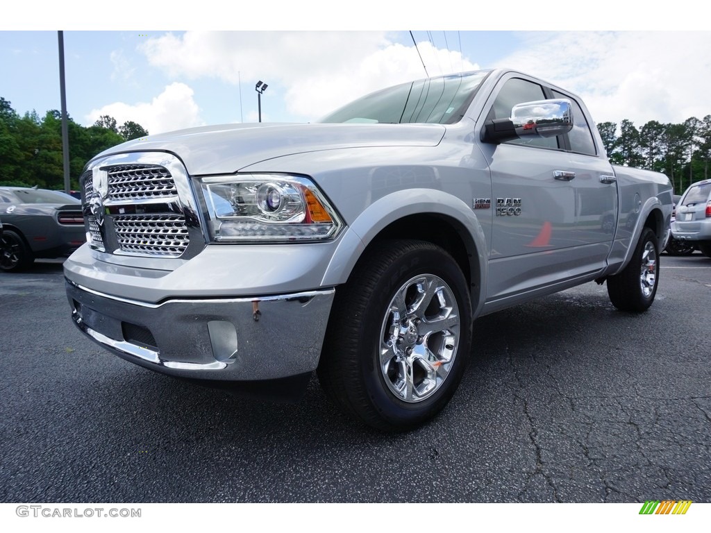 2018 1500 Laramie Quad Cab 4x4 - Bright Silver Metallic / Canyon Brown/Light Frost Beige photo #3