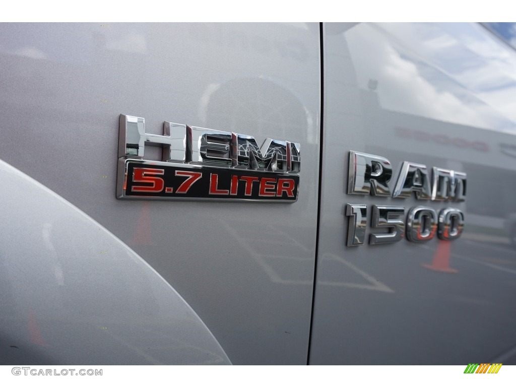 2018 Ram 1500 Laramie Quad Cab 4x4 Marks and Logos Photos