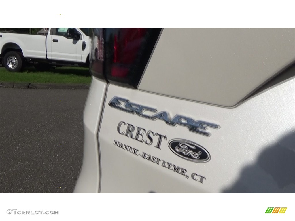 2018 Escape SE 4WD - White Platinum / Charcoal Black photo #30