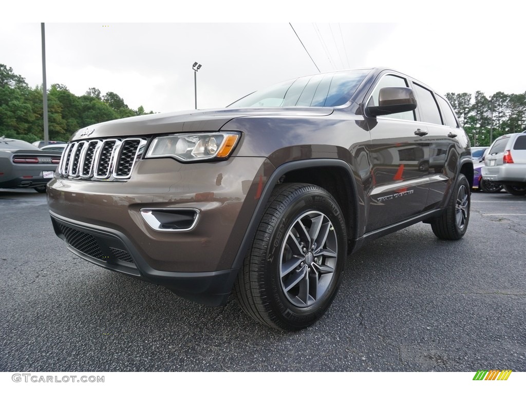 2018 Jeep Grand Cherokee Altitude Exterior Photos
