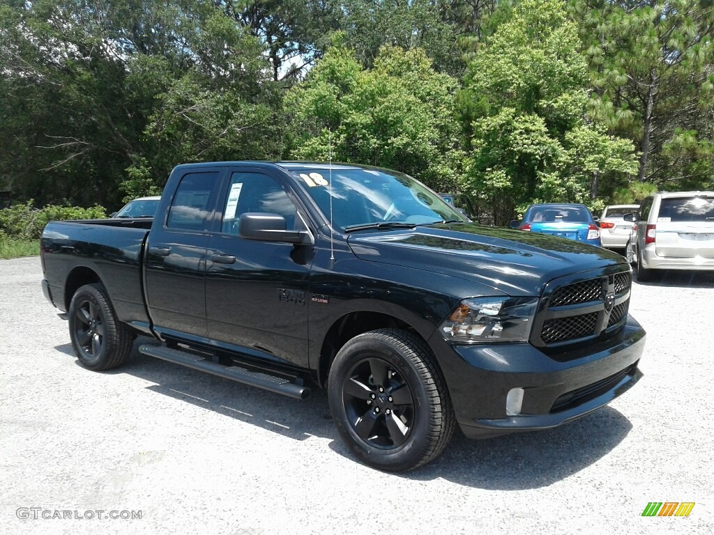 2018 1500 Express Quad Cab - Brilliant Black Crystal Pearl / Black/Diesel Gray photo #7