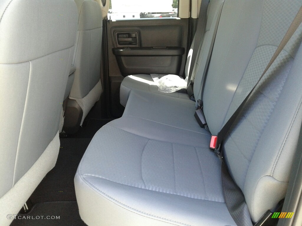 2018 1500 Express Quad Cab - Brilliant Black Crystal Pearl / Black/Diesel Gray photo #10