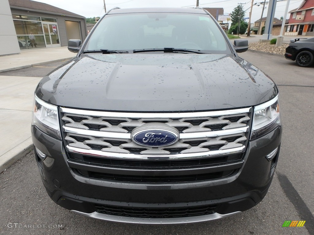 2018 Explorer XLT 4WD - Magnetic Metallic / Ebony Black photo #2