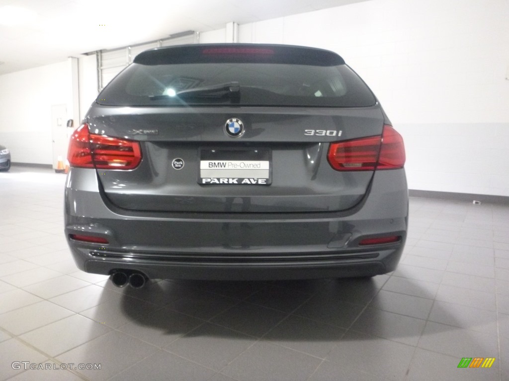 2018 3 Series 330i xDrive Sports Wagon - Mineral Grey Metallic / Black photo #4