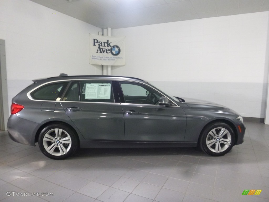 2018 3 Series 330i xDrive Sports Wagon - Mineral Grey Metallic / Black photo #6