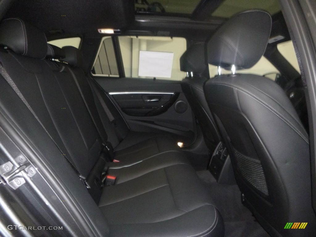 2018 3 Series 330i xDrive Sports Wagon - Mineral Grey Metallic / Black photo #20