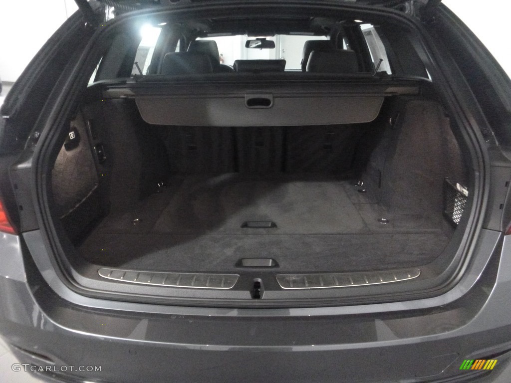 2018 3 Series 330i xDrive Sports Wagon - Mineral Grey Metallic / Black photo #29