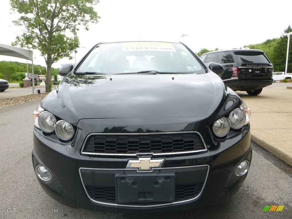 2012 Sonic LT Hatch - Black / Jet Black/Brick photo #4