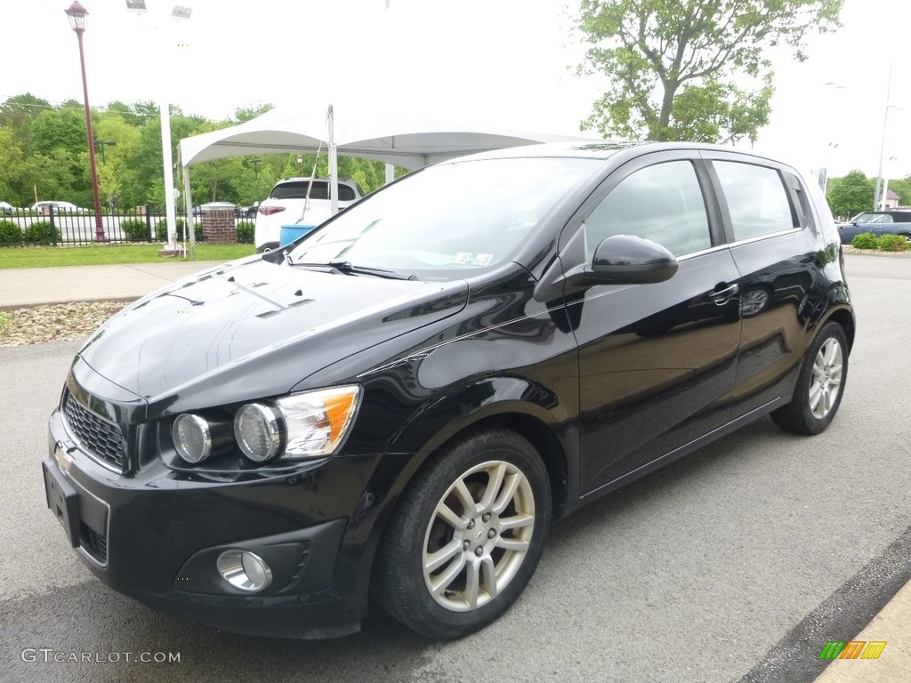 2012 Sonic LT Hatch - Black / Jet Black/Brick photo #6