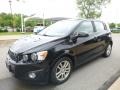 Black - Sonic LT Hatch Photo No. 6