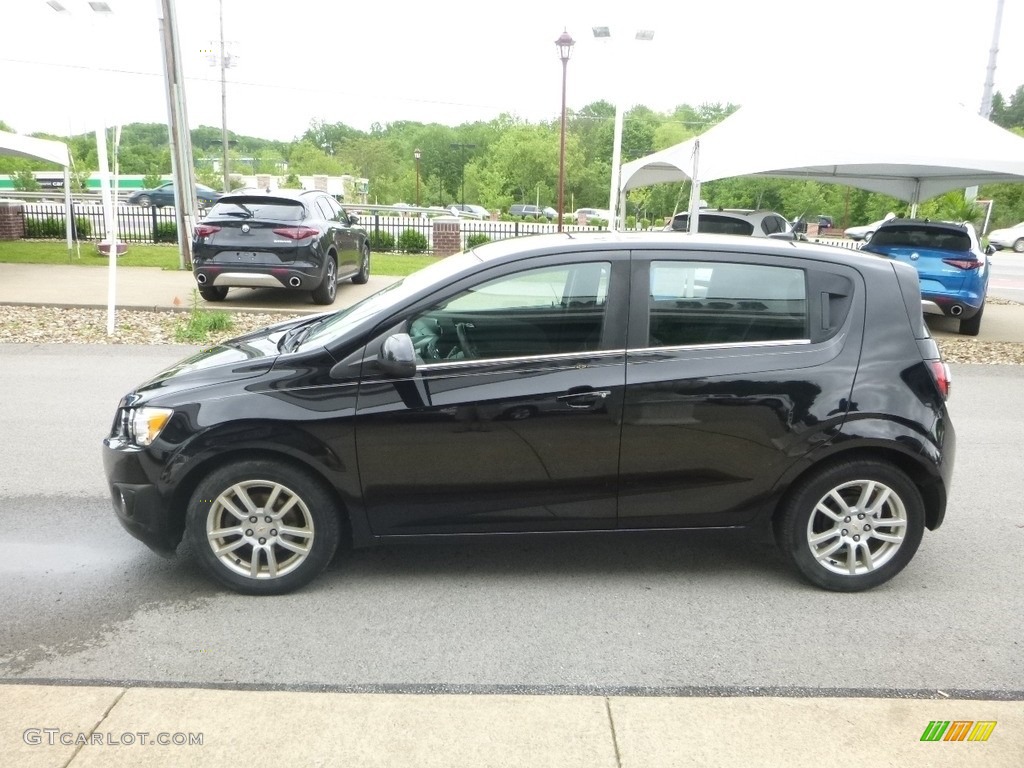 2012 Sonic LT Hatch - Black / Jet Black/Brick photo #7