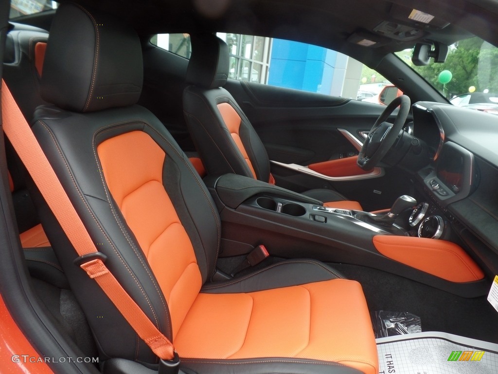 2018 Chevrolet Camaro LT Coupe Hot Wheels Package Front Seat Photo #127346642