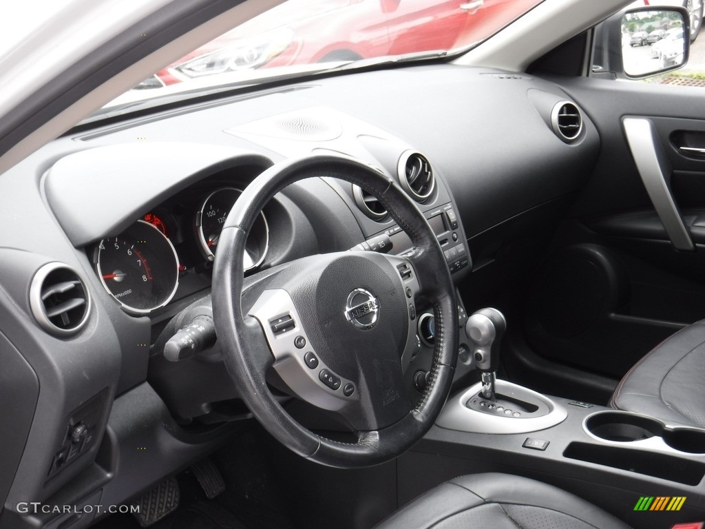 2010 Rogue SL AWD - Phantom White / Black photo #12