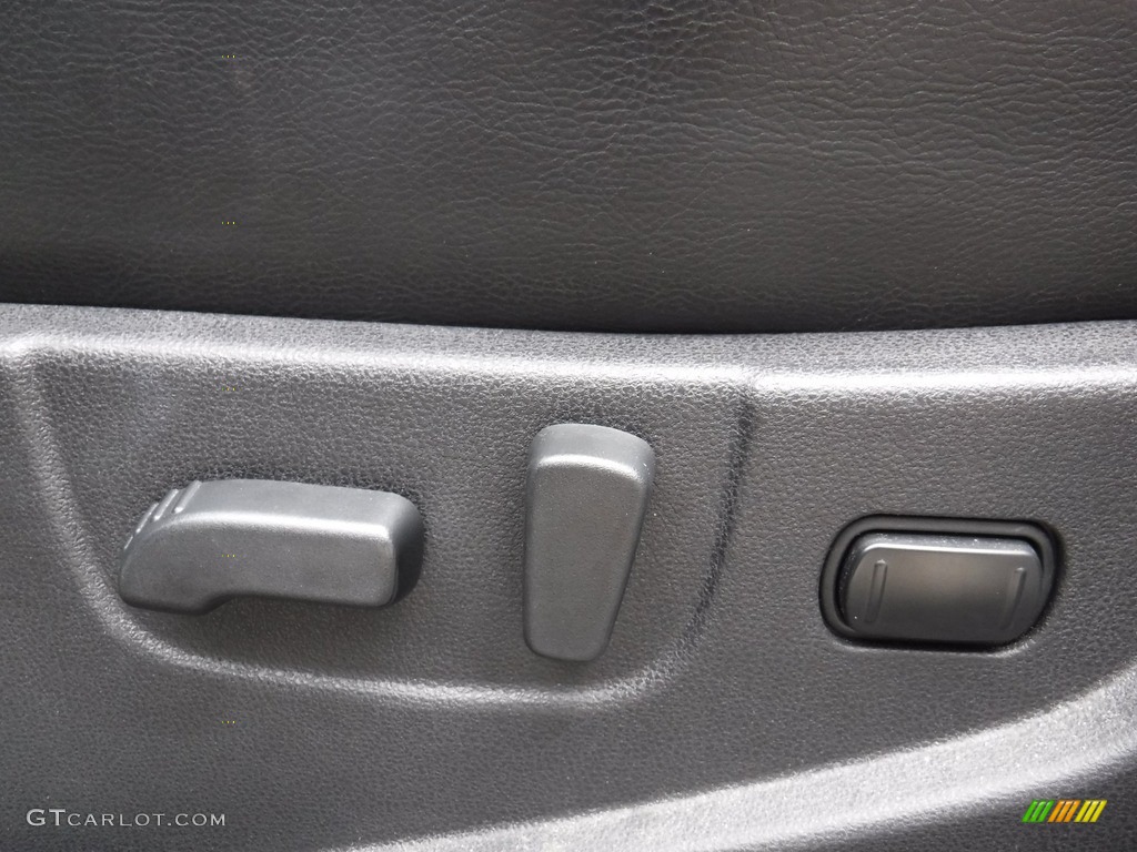 2010 Rogue SL AWD - Phantom White / Black photo #15