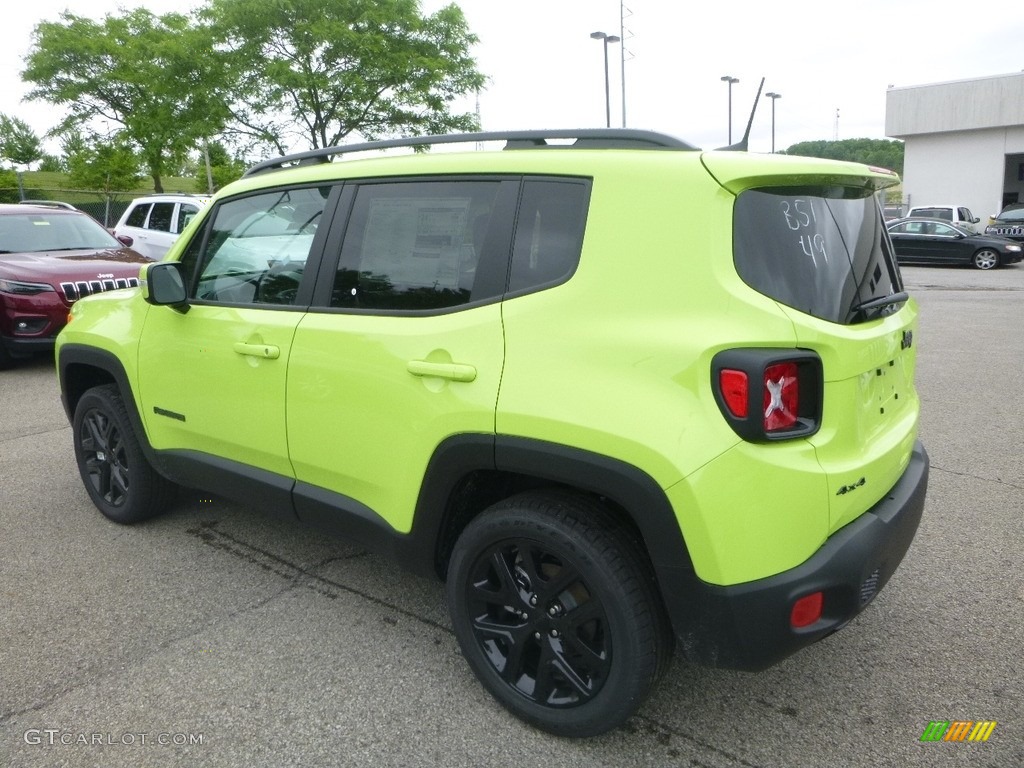 2018 Renegade Latitude 4x4 - Hypergreen / Black photo #3