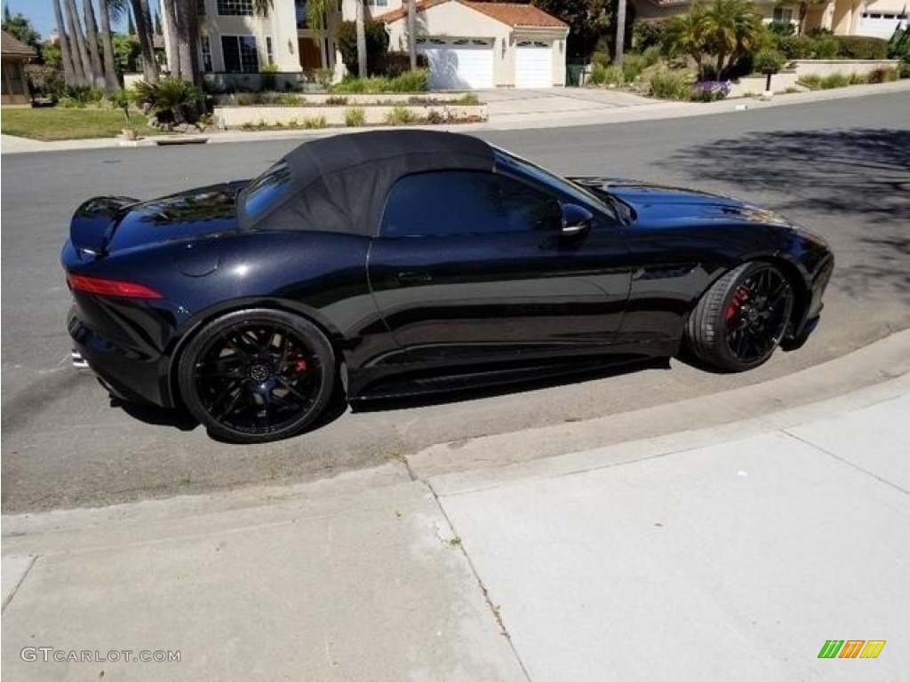 2016 F-TYPE R Convertible - Ultimate Black Metallic / Jet photo #5