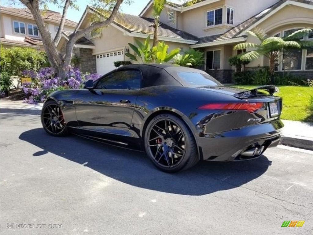 2016 F-TYPE R Convertible - Ultimate Black Metallic / Jet photo #8