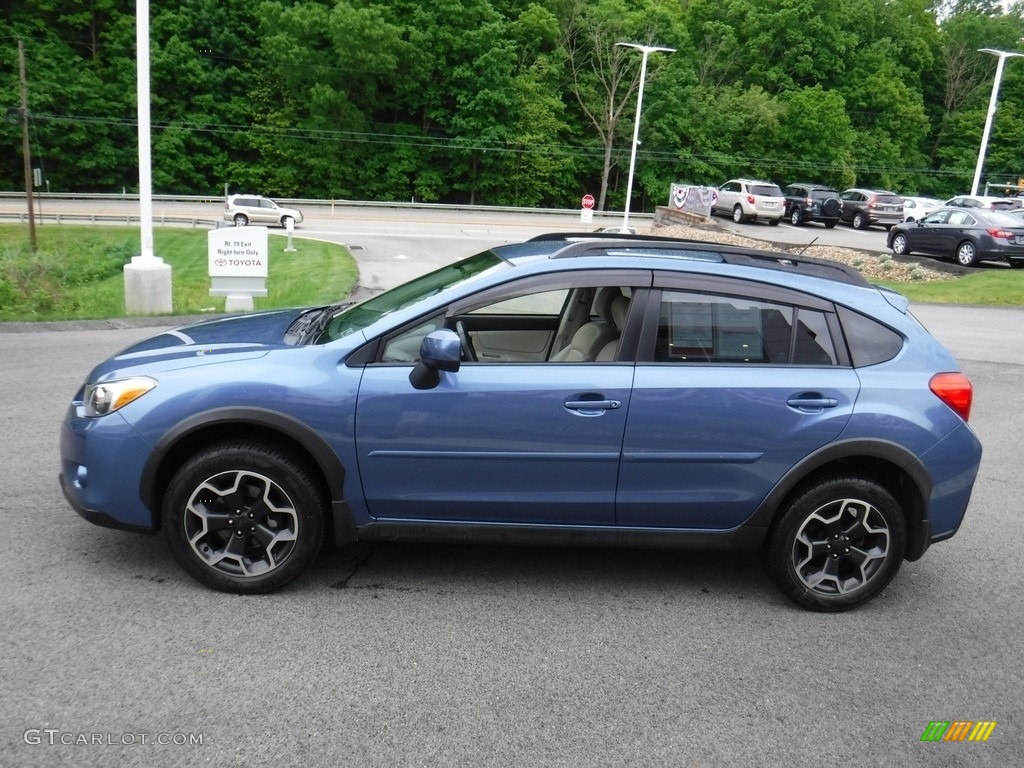 2014 XV Crosstrek 2.0i Limited - Quartz Blue Pearl / Ivory photo #7