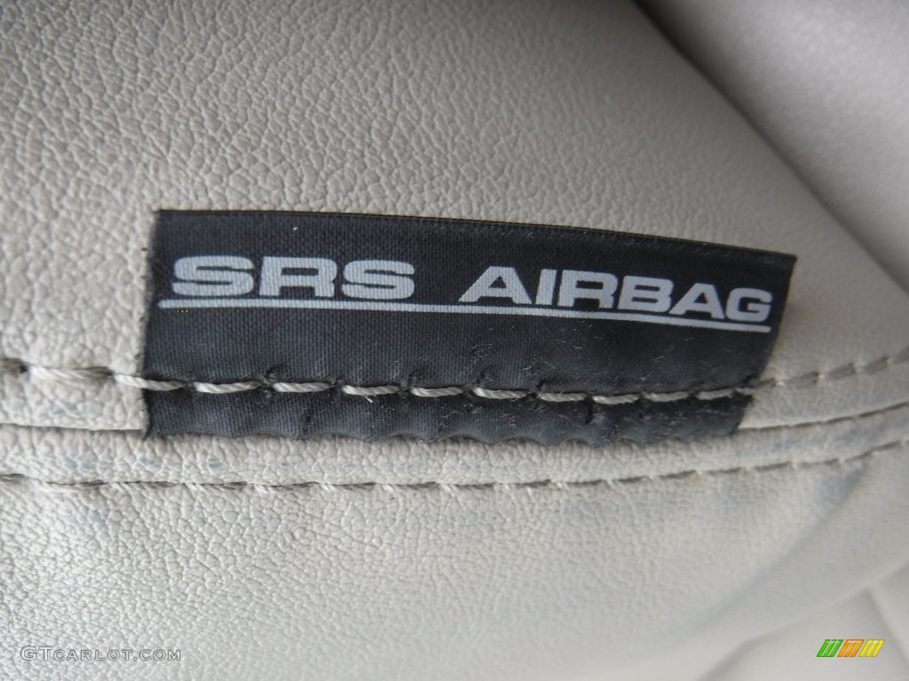 2014 XV Crosstrek 2.0i Limited - Quartz Blue Pearl / Ivory photo #16