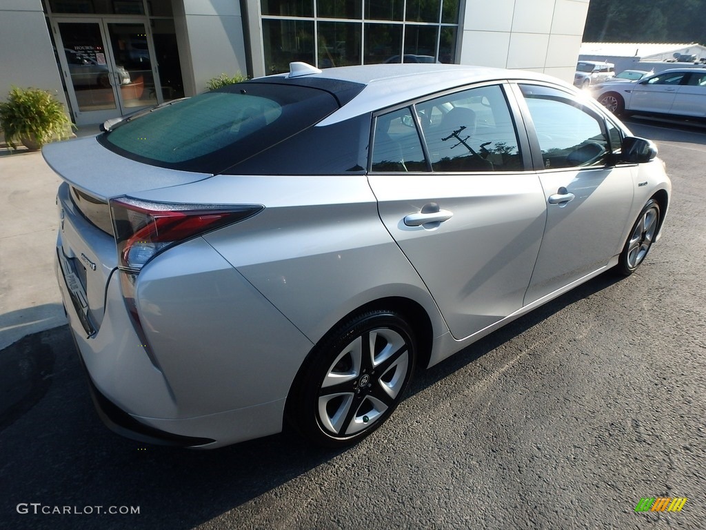 2016 Prius Four Touring - Classic Silver Metallic / Black photo #2