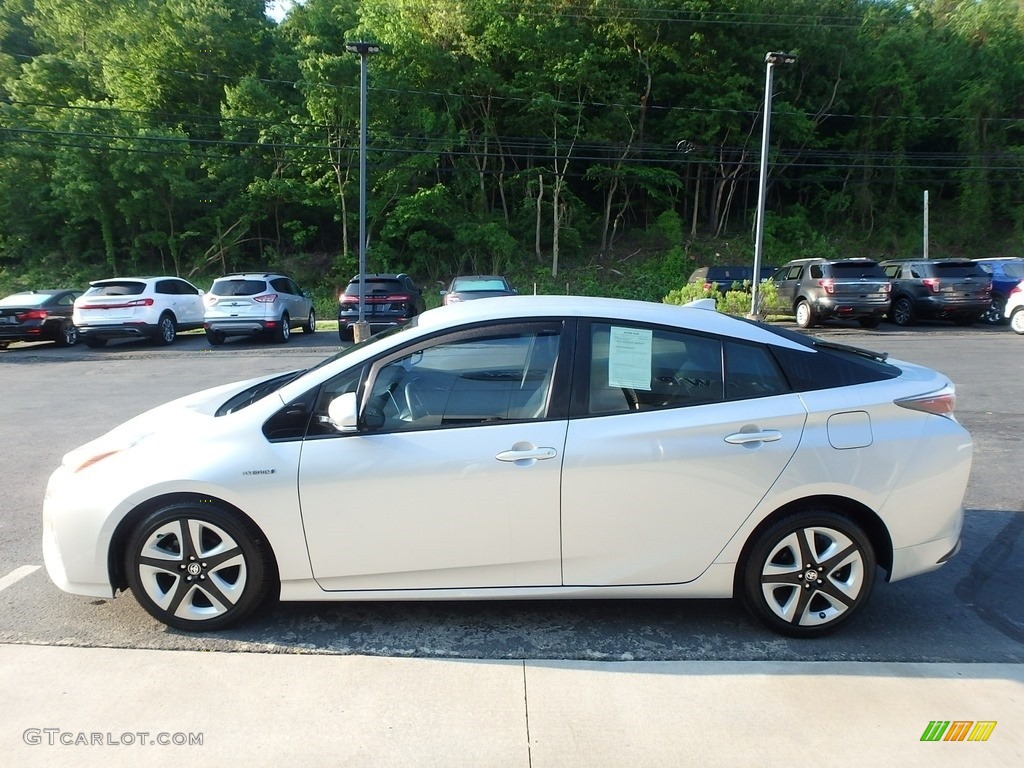 2016 Prius Four Touring - Classic Silver Metallic / Black photo #6