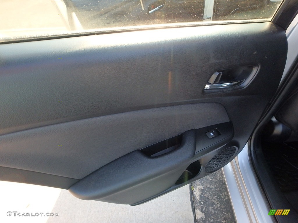 2016 Prius Four Touring - Classic Silver Metallic / Black photo #18