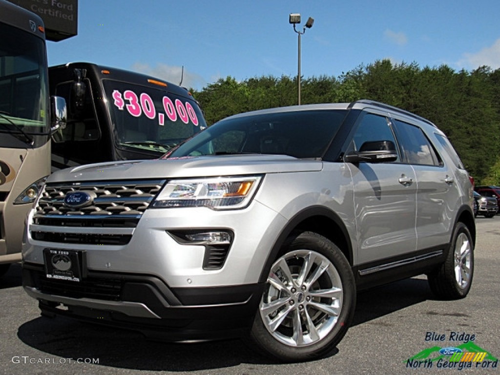 2018 Explorer XLT 4WD - Ingot Silver / Ebony Black photo #1